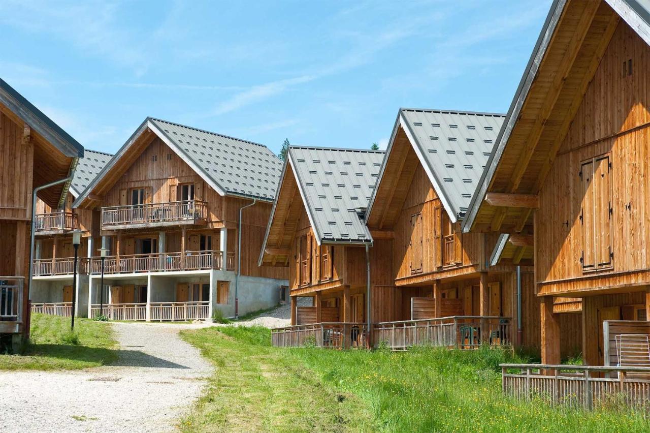 Madame Vacances Les Chalets Du Berger Premium*** La Féclaz Esterno foto